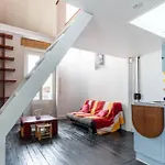 Apartment In The Pantheon District